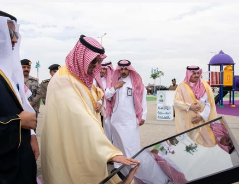 نائب أمير مكة يدشن عددًا من المشاريع بمحافظة القنفذة 