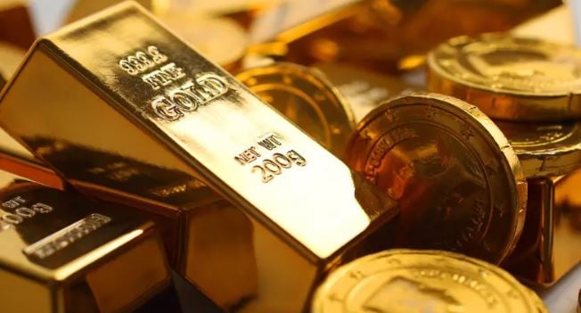 الذهب دون مستوى 2000 دولار مع تراجع الرهانات على خفض الفائدة الأمريكية