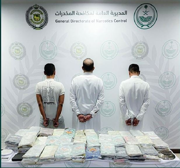 القبض على 3 أشخاص بالمنطقة الشرقية لترويجهم 102 كلجم من الحشيش