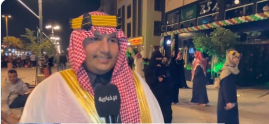 بالفيديو.. المواطنون والمقيمون يعبرون عن سعادتهم في احتفالات يوم التأسيس