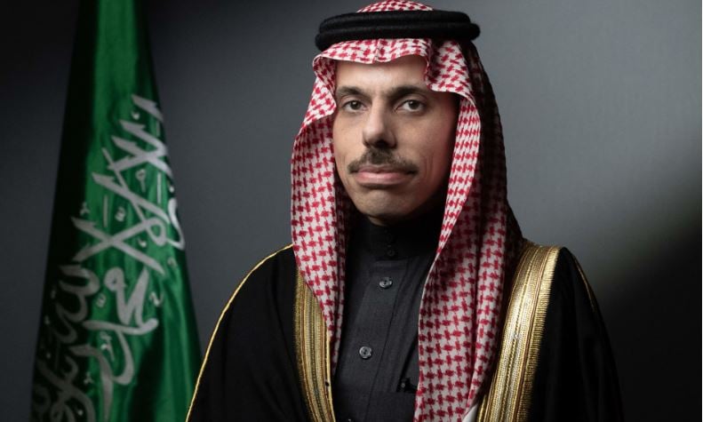 وزير الخارجية يهنئ القيادة بمناسبة ذكرى يوم التأسيس: يزيدنا اليوم فخراً واعتزازاً