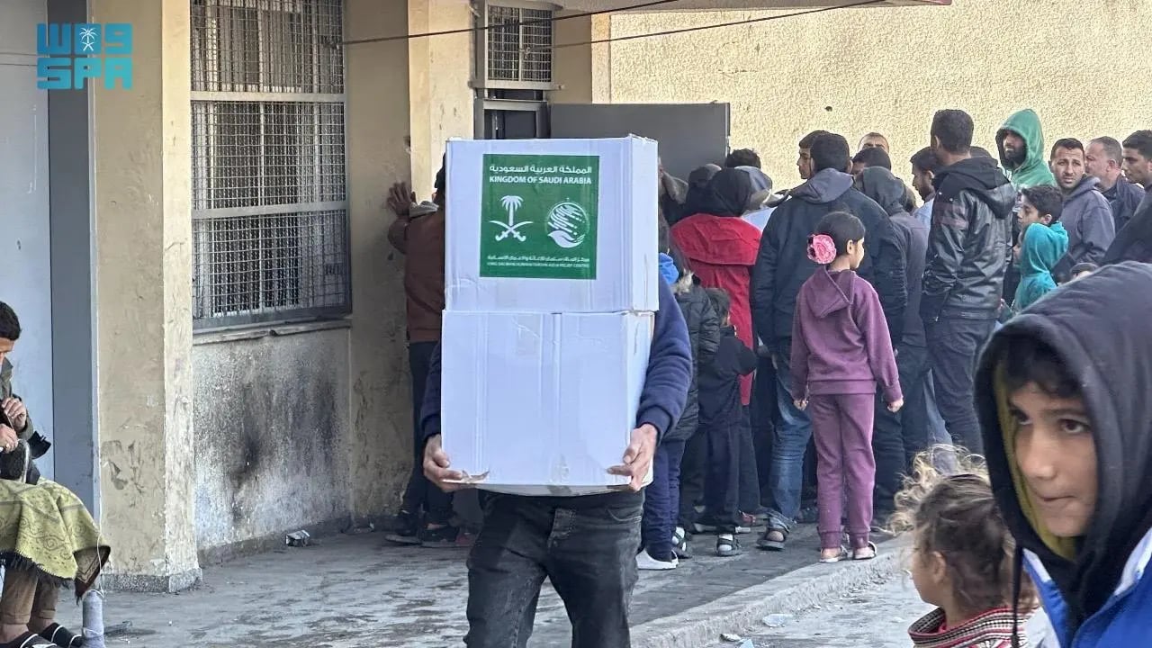 توزيع المساعدات الإغاثية