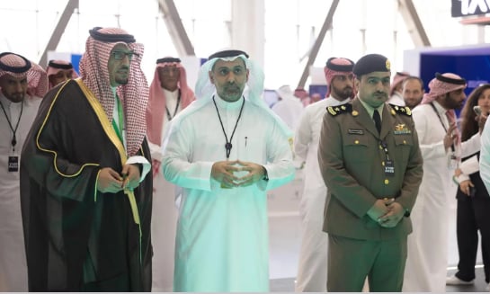 وزير الصحة يزور جناح وزارة الداخلية المشارك في مؤتمر "ليب 2024"