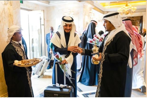 اكتمال وصول المشاركين في المسابقة المحلية على جائزة خادم الحرمين الشريفين لحفظ القرآن 