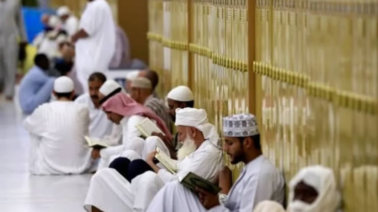 الهيئة العامة للعناية بشؤون الحرمين الشريفين تُعلن موعد بدء التسجيل للاعتكاف