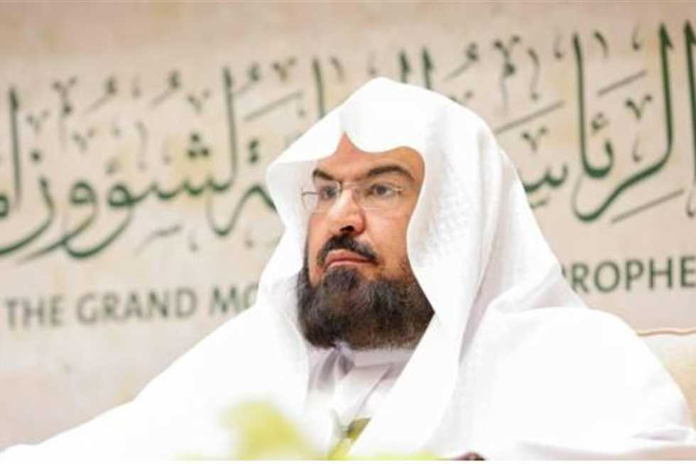 «السديس»: منهجنا في الصلوات التخفيف عن المصلين وهذا ما رسمه لنا نبينا الكريم