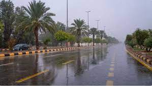 طقس الإثنين.. أمطار رعدية ورياح نشطة على عدة مناطق