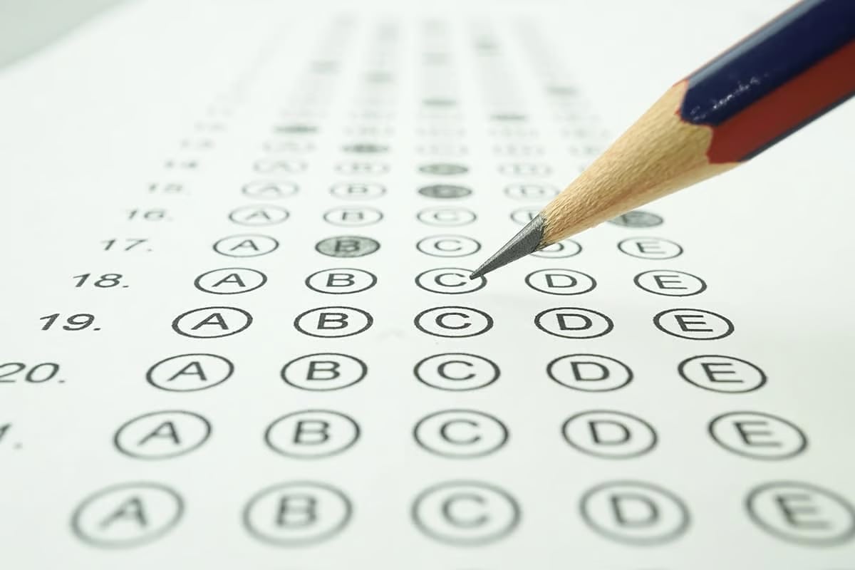 اختبار التحصيل الدراسي النظري.. س وج عنه وتفاصيل مقرراته والفئات المستهدفة