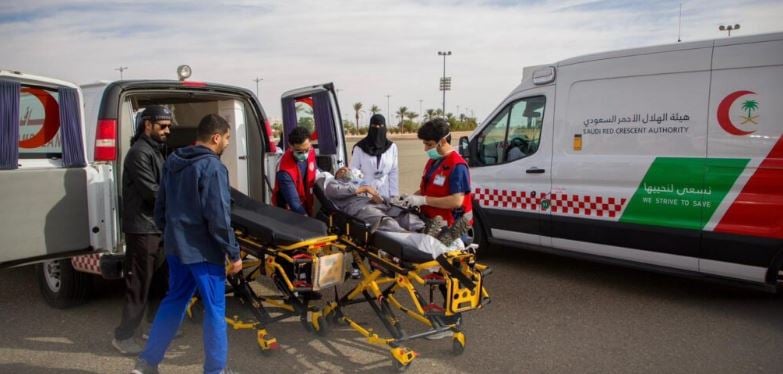 الفرق الإسعافية تعيد النبض لمعتمر من بنجلاديش في ساحات الحرم المكي الشريف