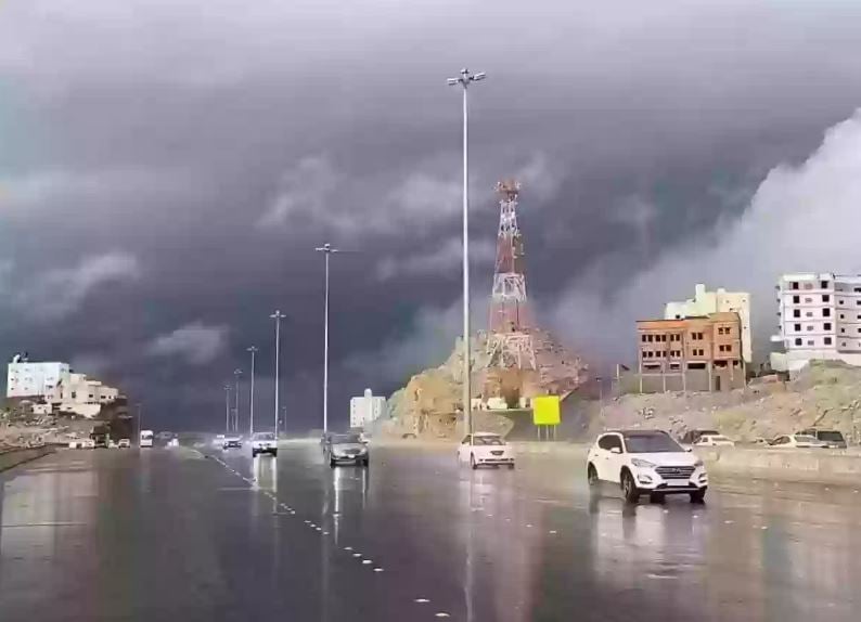 أمطار رعدية وسيول.. حالة الطقس اليوم الأحد في المملكة 14 رمضان 1445 