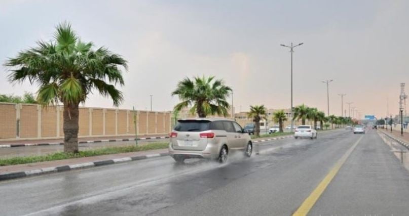 حالة الطقس اليوم في المملكة.. استمرار فرص هطول الأمطار  والرياح النشطة على عدة مناطق 