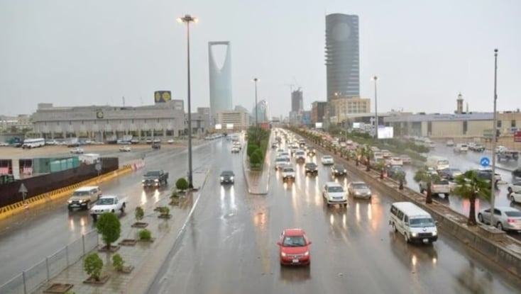 طقس السبت.. سماء غائمة وسحب رعدية ممطرة في 7 مناطق 