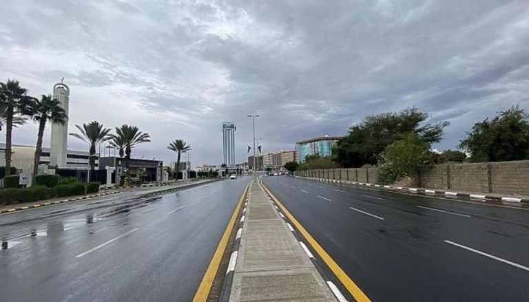 تحذير من «الأرصاد» بشأن أمطار غزيرة وصواعق رعدية لمدة 4 أيام