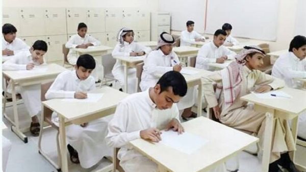 متى يعود الطلاب للدراسة بعد إجازة عيد الفطر 1445؟.. مواعيد الدوام الجديدة