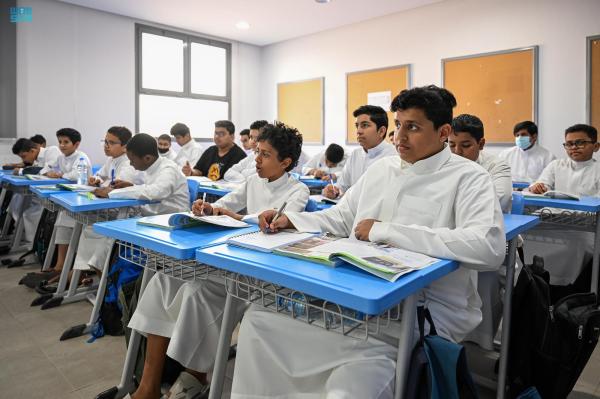 يبدأ تطبيقها غدا.. مواعيد الدوام الصيفي 1445 في مدارس السعودية