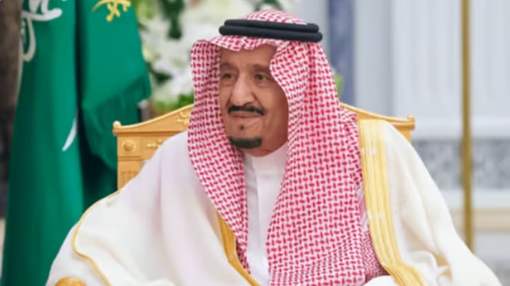 خادم الحرمين يوجّه بمنح المواطن ماهر الدلبحي وسام الملك عبدالعزيز من الدرجة الأولى نظير شجاعته في إنقاذ الأرواح

