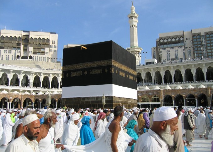 في رحلة الحج 1445.. نصائح لتفادي التسمم الغذائي