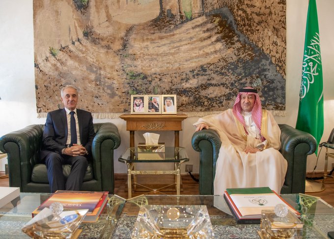 نائب وزير الخارجية يستقبل سفراء سوريا وهولندا وفرنسا لدى المملكة

