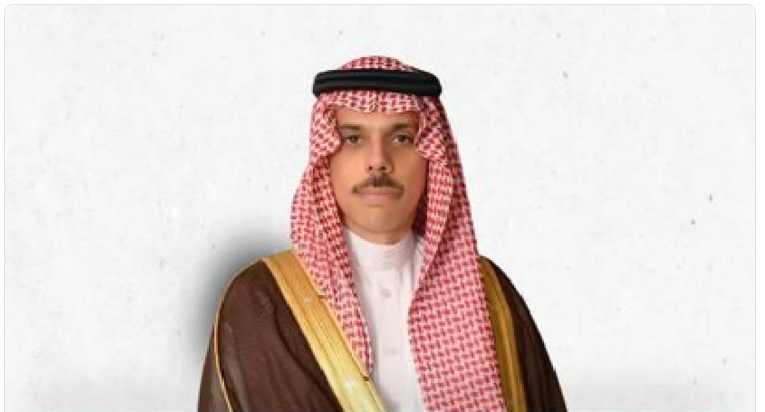 وزير الخارجية يناقش مع نظيره الإيراني المستجدات الإقليمية