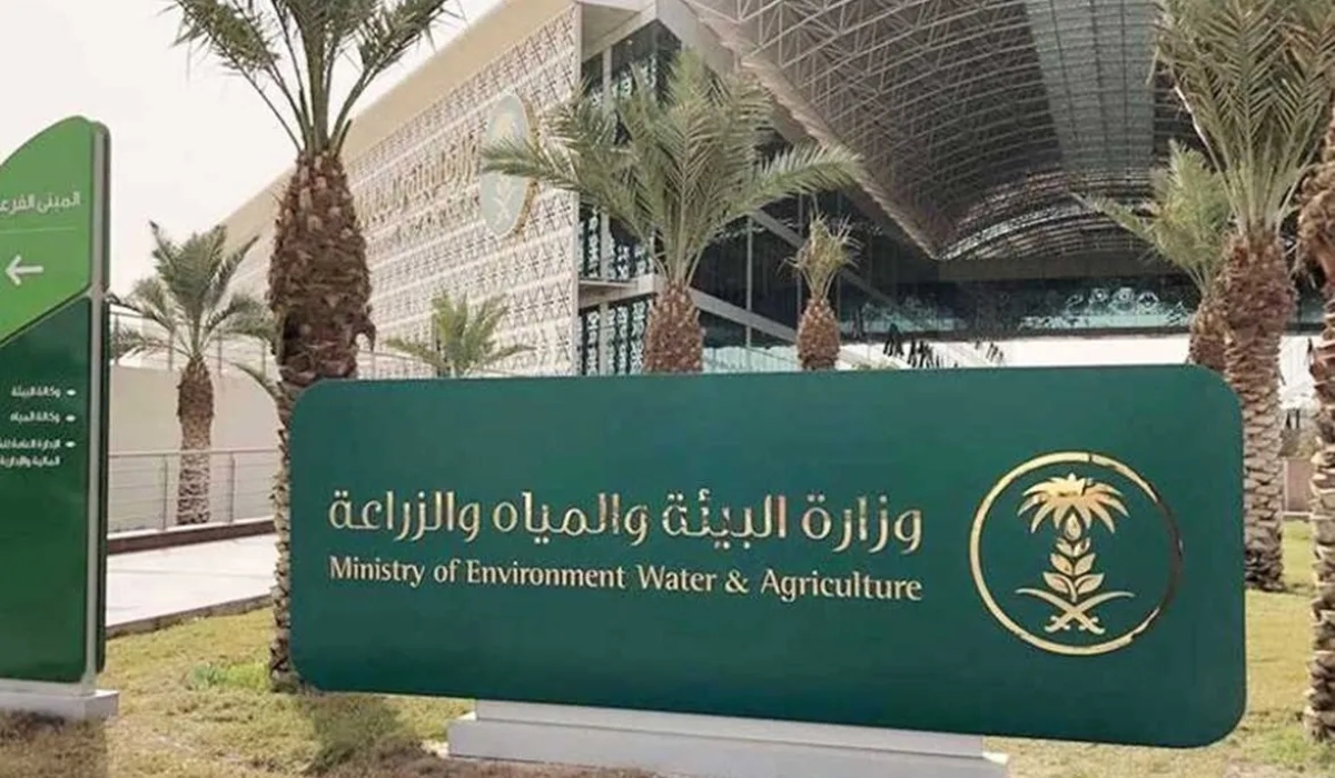 وزارة البيئة تستعرض رحلة توطين مشاريع استزراع أسماك السلمون المرقط