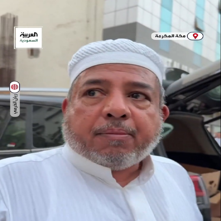 محمد منشي.. متطوع يخصص نسبة من أرباح أحد عقاراته لتقديم الخدمات للحجاج