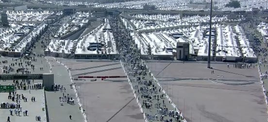 لقطات جوية لتوافد الحجيج إلى منشأة الجمرات ثاني أيام التشريق