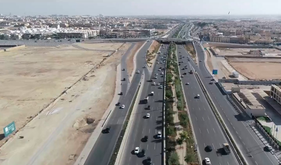 متحدث «الطرق»: تنفيذ الكود السعودي على كافة الطرق الجديدة