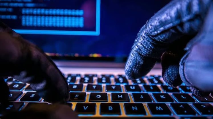 خبير موارد بشرية: 6 أدلة تكشف الوقوع  بالاحتيال في عروض الوظائف