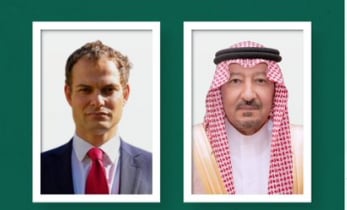 «الخريجي» يبحث الموضوعات الإقليمية مع وزير شؤون الشرق الأوسط وشمال إفريقيا بالخارجية البريطانية