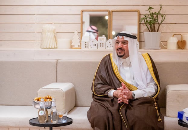 أمير القصيم يزور مزرعة أكتوبر بالبكيرية ويؤكد تطلعه إلى تطوير السياحة الريفية 
