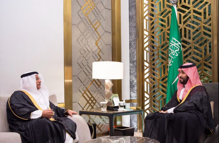 تقديرًا لمواقفه في الدفاع عن القضايا العربية.. البرلمان العربي يقدم «وسام القائد» لولي العهد
