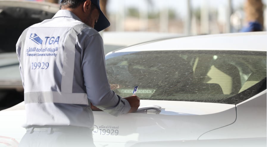 «النقل»: ضبط 635 مخالفًا لنقلهم الركاب دون ترخيص بعددٍ من مطارات المملكة خلال يوليو الماضي 