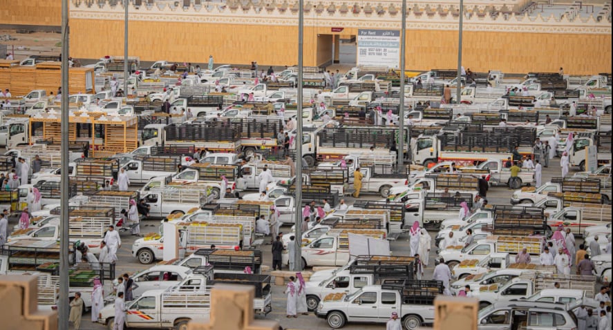خلال أسبوع.. 3500 طن من التمور «واردات» لكرنفال بريدة للتمور