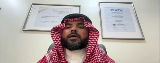 بالفيديو.. مختص يوضح سبب تحديد عمر سائق الحافلة المدرسية  25 عامًا فأكثر
