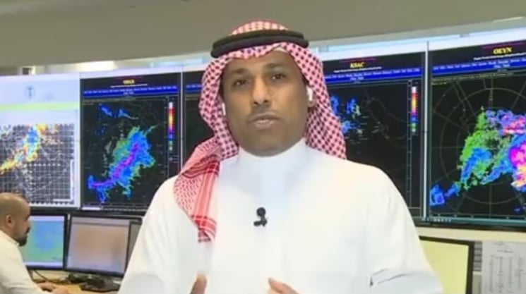 متحدث «الأرصاد»: «البرق الراجع» ظاهرة اعتيادية ملاحظة بمناطق الأبراج الشاهقة 