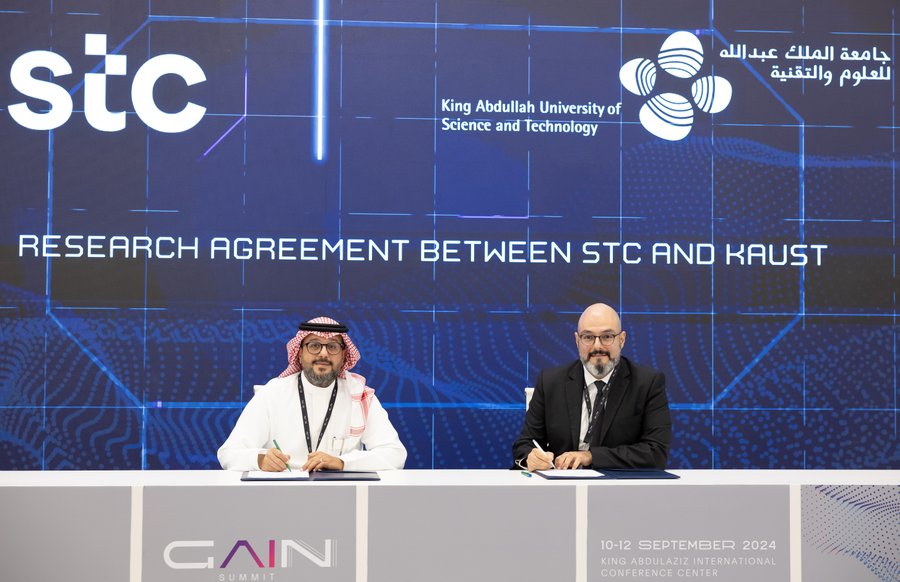 «كاوست» توقع اتفاقية تعاون مع «stc» لتعزيز الابتكار في الذكاء الاصطناعي التوليدي