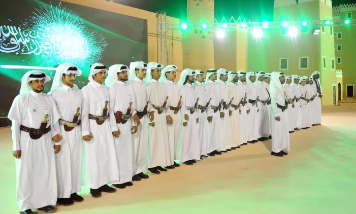 الفنون الشعبية بنجران.. ألوانٌ للفرح والانتماء في احتفالات اليوم الوطني