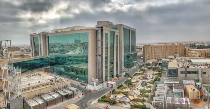 «سعود الطبية»: تنفيذ 27 ألف رعاية صحية منزلية خلال 9 أشهر
