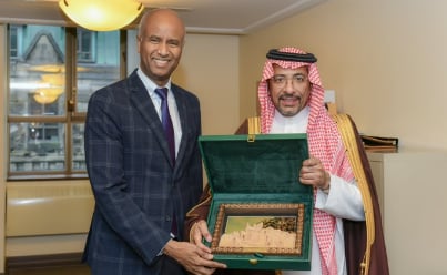 وزير الصناعة يناقش مع وزراء كنديين بناء مدن صناعية ذكية بالمملكة 