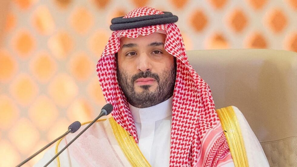 ولي العهد يبحث مع الرئيس الفرنسي جهود خفض التصعيد بالمنطقة للوصول للأمن والاستقرار