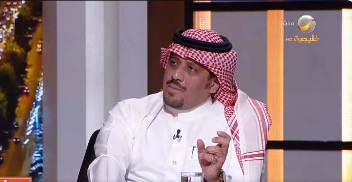 «شيبسات ومعجون شوكولاتة ومشروبات غازية».. مختص يحذر من أخطار على الطفل