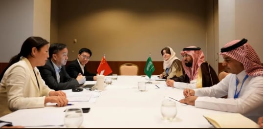 رئيس الغذاء والدواء يعقد عددًا من اللقاءات مع الجهات النظيرة خلال زيارته البرازيل