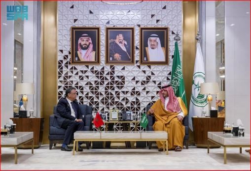 الأمير عبدالعزيز بن سعود يستقبل وزير العدل المغربي ويبحثان سبل تعزيز مسارات التعاون 