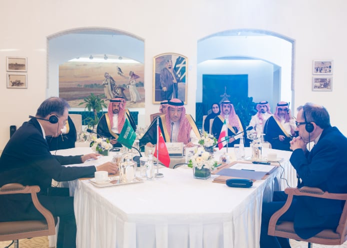 المملكة وإيران تؤكدان التزامهما بتنفيذ اتفاق بكين بكافة بنوده