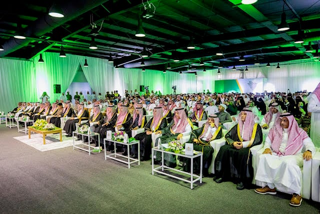 حفل تخريج الدفعة الأولى من برنامج دبلوم الهندسة المدنية بالأكاديمية الوطنية للبناء