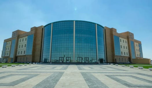 أمانة حفر الباطن ترفع أكثر من 13 ألف متر مكعب من مخلفات البناء