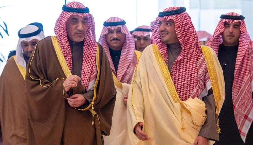 النائب الأول لرئيس مجلس الوزراء وزير الدفاع ووزير الداخلية بدولة الكويت يصل إلى الرياض