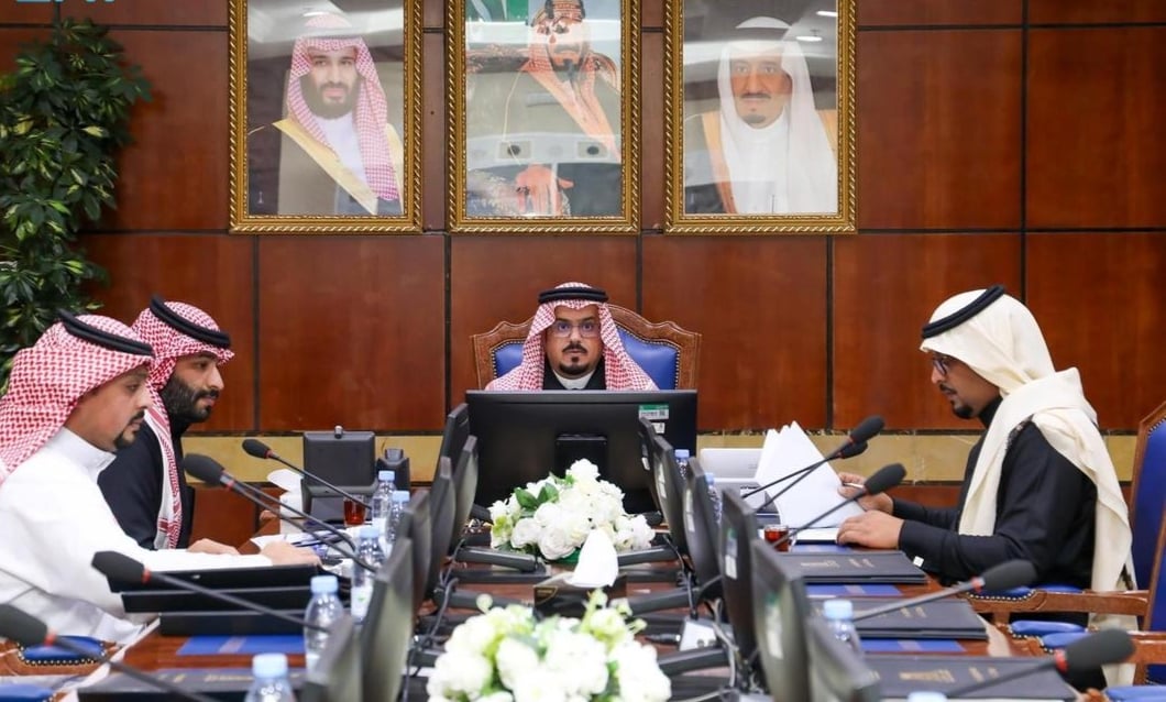 أمانة الباحة تصدر 2424 شهادة امتثال خلال المهلة التصحيحية لواجهة المباني