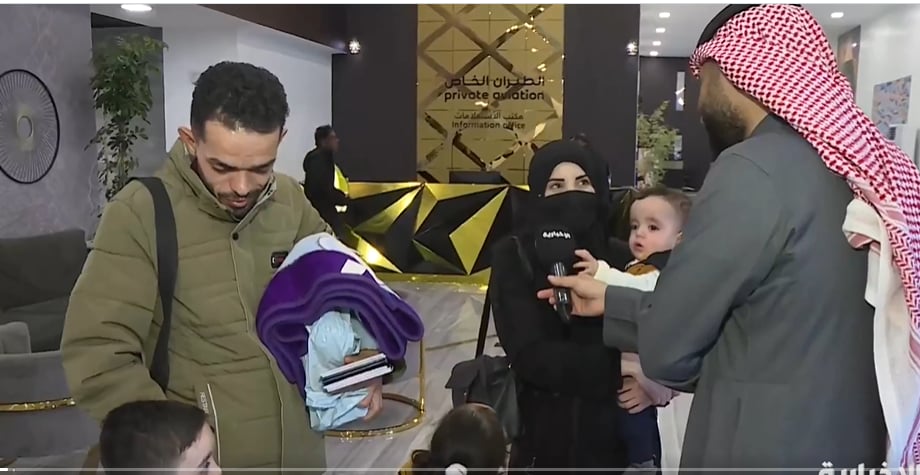 والدة التوأم السيامي السوري: أملنا تحقق في السعودية ونشكرها على قبول إجراء العملية