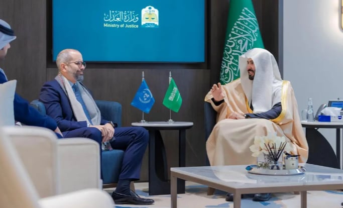 وزير العدل يبحث مع المنسق المقيم للأمم المتحدة سبل تعزيز التعاون